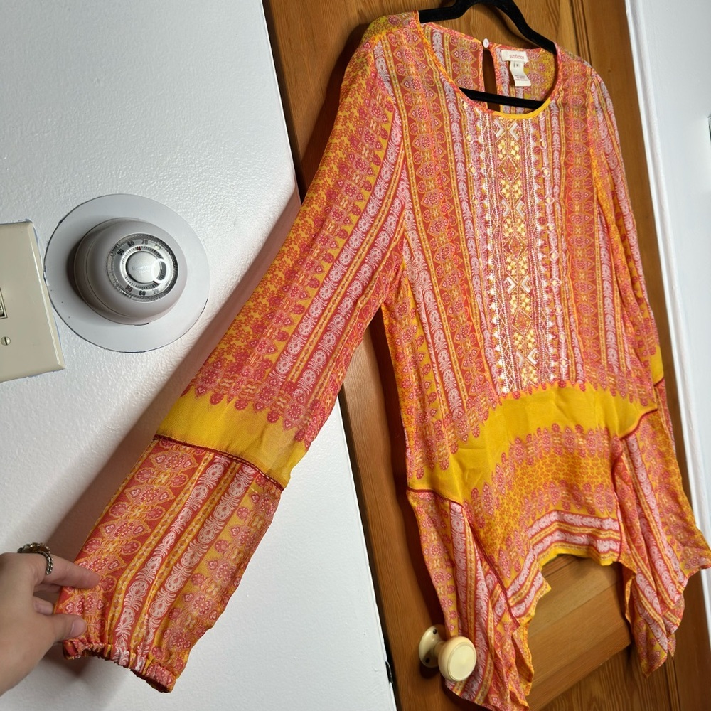 sundance sheer embroidered butterfly hem long sleeve blouse - Picture 6 of 8